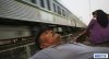 bvillagers_in_indonesia_have_resorted_to_lying_on_train_t_16.jpg